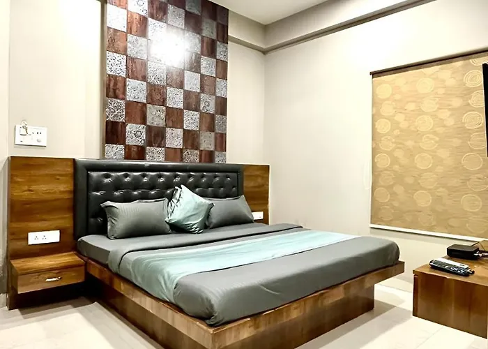 Hotel Evanka By Navvarsh